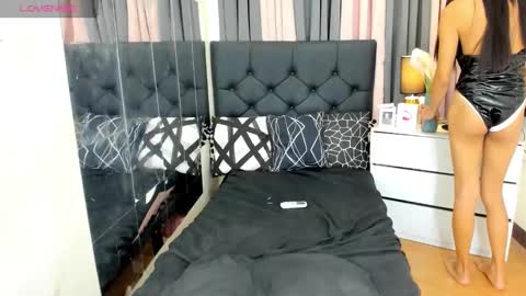 CandiceWilson online show from 12.27.24