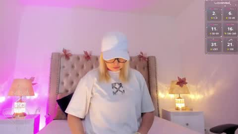 Candie  online show from 05.09.26