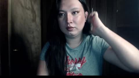 Snapshot of candiiice18 chatting on 11.22.25 candiiice18 online show from 11.22.25