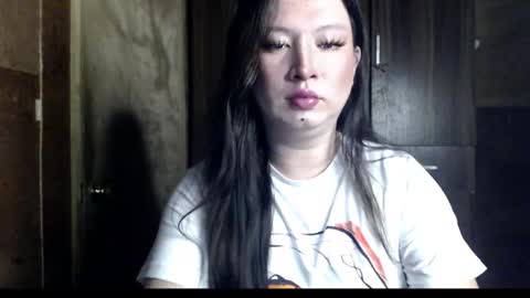 Snapshot of candiiice18 chatting on 11.27.25 candiiice18 online show from 11.27.25