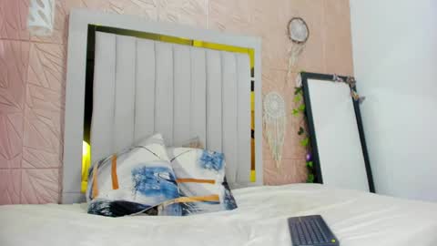 candise online show from 09.25.25