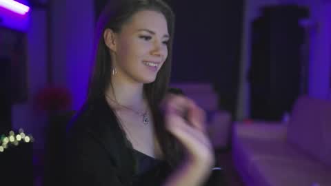 Candy Storm online show from 10.20.25