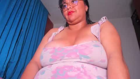 Candy  Brown online show from 05.06.26