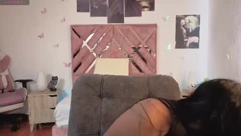 Im ChloeJoin The Fan Club online show from 06.16.26
