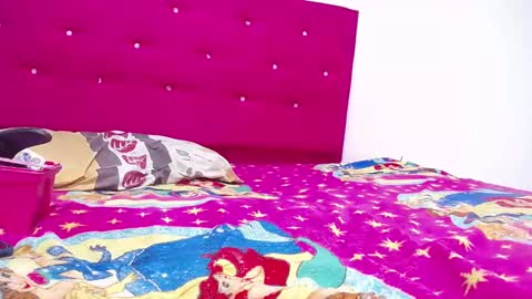 CANDY DUSTANO online show from 02.26.25