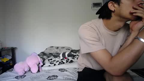 Candy  Grey online show from 11.18.25