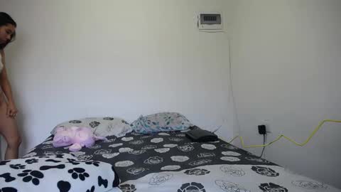 Candy  Grey online show from 11.20.25