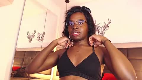 CANDY LOVE  DANNA online show from 10.25.25