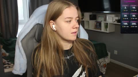 Megan online show from 12.09.24