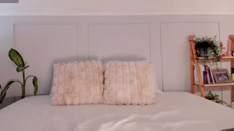 Naty online show from 09.12.25