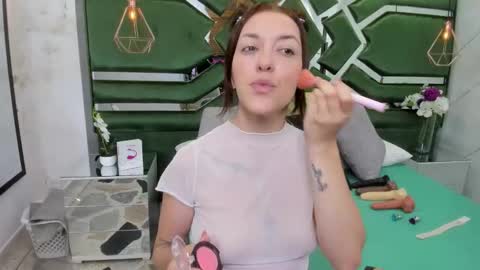 Candy S online show from 04.17.26