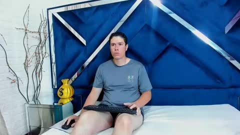 candyandsteven online show from 09.11.25