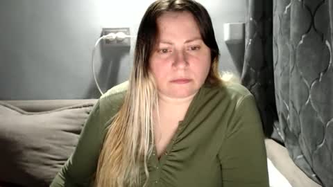 Laura online show from 04.25.26