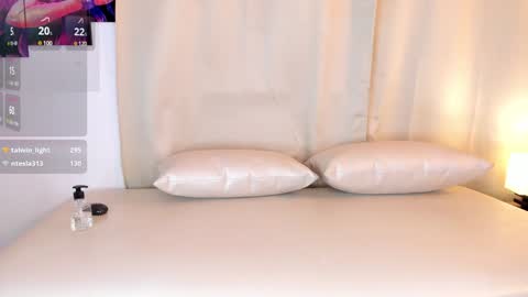 Snapshot of candycuckol chatting on 01.26.25 Candy online show from 01.26.25