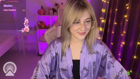 Snapshot of candyhannah chatting on 02.06.25 You can call me HH online show from 02.06.25