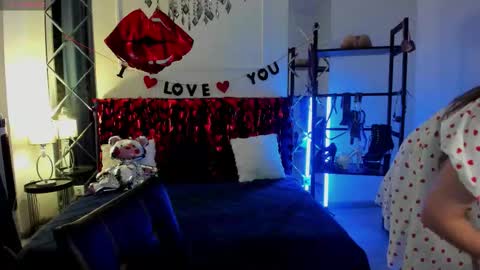 Sofia online show from 02.16.26