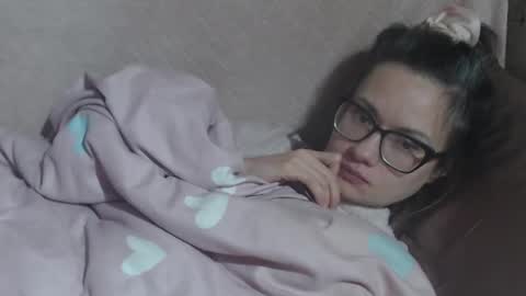 Snapshot of candylady13 chatting on 01.19.26 say meow and send tips online show from 01.19.26