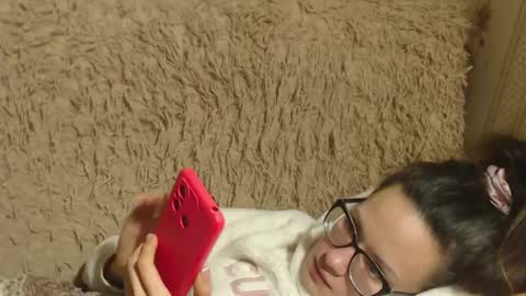 Snapshot of candylady136 chatting on 01.17.25 say meow and send tip online show from 01.17.25