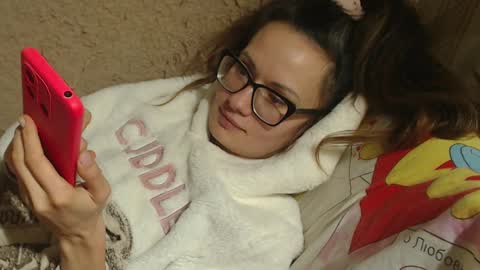 Snapshot of candylady136 chatting on 01.25.25 say meow and send tip online show from 01.25.25