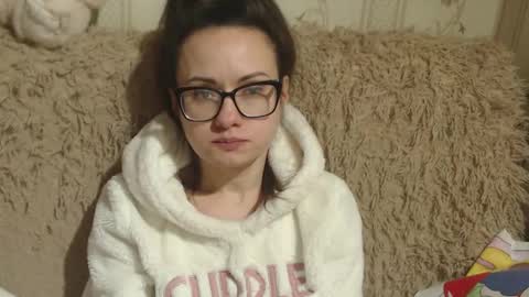 Snapshot of candylady136 chatting on 02.14.25 say meow and send tip online show from 02.14.25