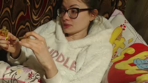 Snapshot of candylady136 chatting on 02.27.25 say meow and send tip online show from 02.27.25