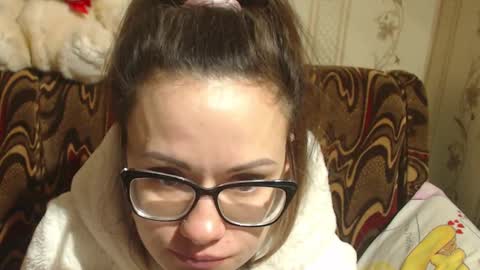 Snapshot of candylady136 chatting on 03.01.25 say meow and send tip online show from 03.01.25