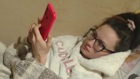 Snapshot of candylady136 chatting on 03.07.25 say meow and send tip online show from 03.07.25