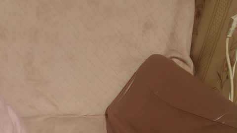 Snapshot of candylady136 chatting on 09.30.25 say meow and send tip online show from 09.30.25