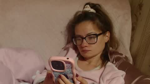 Snapshot of candylady136 chatting on 10.03.25 say meow and send tip online show from 10.03.25