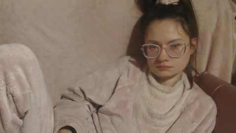 say meow and send tip  online show from 02.25.26