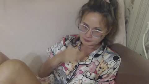 say meow and send tip  online show from 08.01.26
