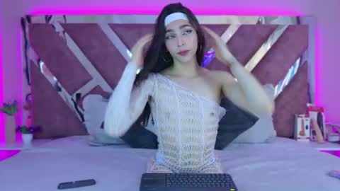 candyluxury_ online show from 06.29.26