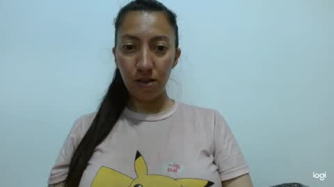 Snapshot of candymilfff chatting on 06.16.26 candymilfff online show from 06.16.26