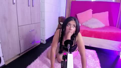 Candy  online show from 11.15.25