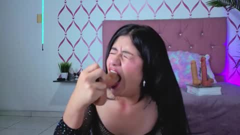 Candy  online show from 11.20.25