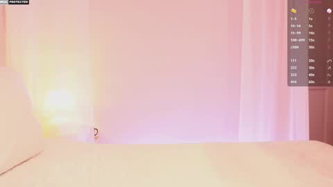 Snapshot of candymoore_ chatting on 01.13.25 Candice online show from 01.13.25