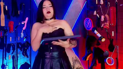 candyqueen_bdsm_ online show from 02.08.26