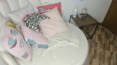 Snapshot of candytyler_ chatting on 09.13.25 candytyler_ online show from 09.13.25