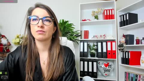 Snapshot of candywesst chatting on 12.28.24 Candy My pleasure its in your hands online show from 12.28.24