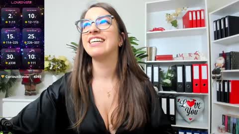 Snapshot of candywesst chatting on 01.06.25 Candy My pleasure its in your hands online show from 01.06.25