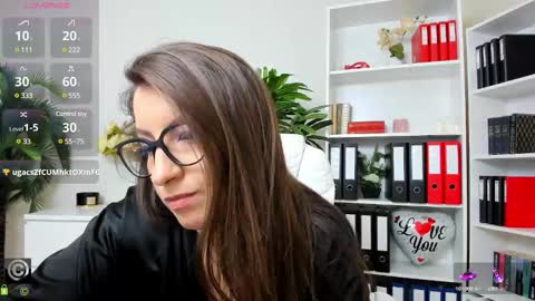 Snapshot of candywesst chatting on 03.11.25 Candy My pleasure its in your hands online show from 03.11.25