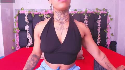 Aura  online show from 10.04.25