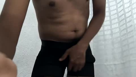 Snapshot of cangux chatting on 06.18.26 Hot boy online show from 06.18.26