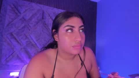 GABRIELA LOPEZ online show from 02.07.25