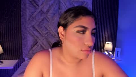 GABRIELA LOPEZ online show from 09.16.25