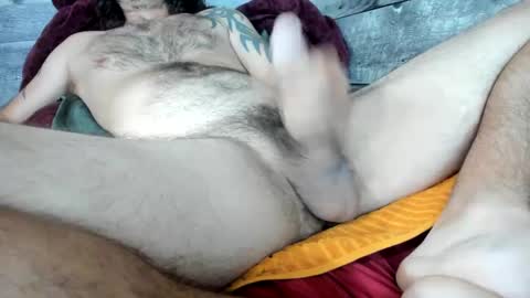 canuk1983 online show from 09.26.25