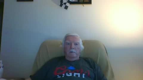 Snapshot of capecod21 chatting on 03.09.25 capecod21 online show from 03.09.25