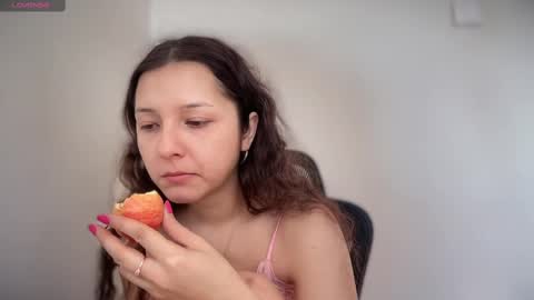 Emma online show from 02.25.25