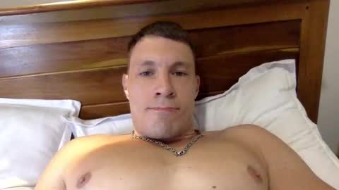 Snapshot of capt_oliver chatting on 12.16.24 follow my twitter online show from 12.16.24