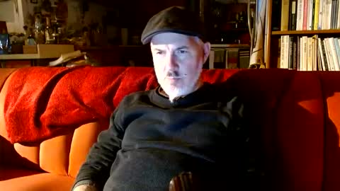 Snapshot of captian_rich chatting on 12.16.25 captian_rich online show from 12.16.25